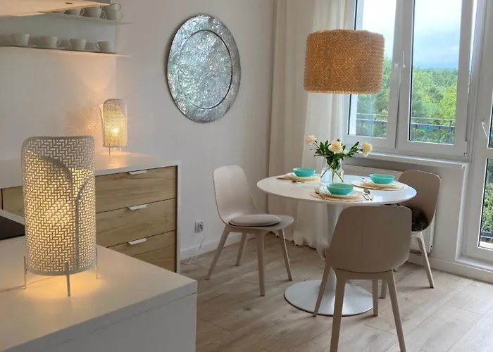 아파트 W Sopocie Miedzy Lasem A Morzem 소포트