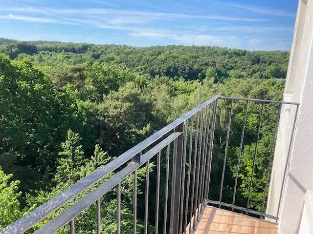 W Sopocie Miedzy Lasem A Morzem 아파트