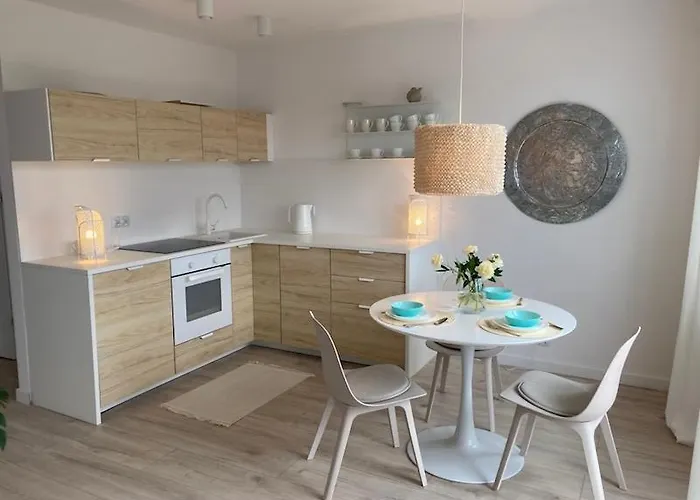 W Sopocie Miedzy Lasem A Morzem 소포트