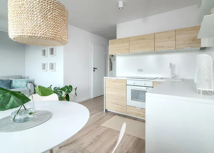 아파트 W Sopocie Miedzy Lasem A Morzem 소포트